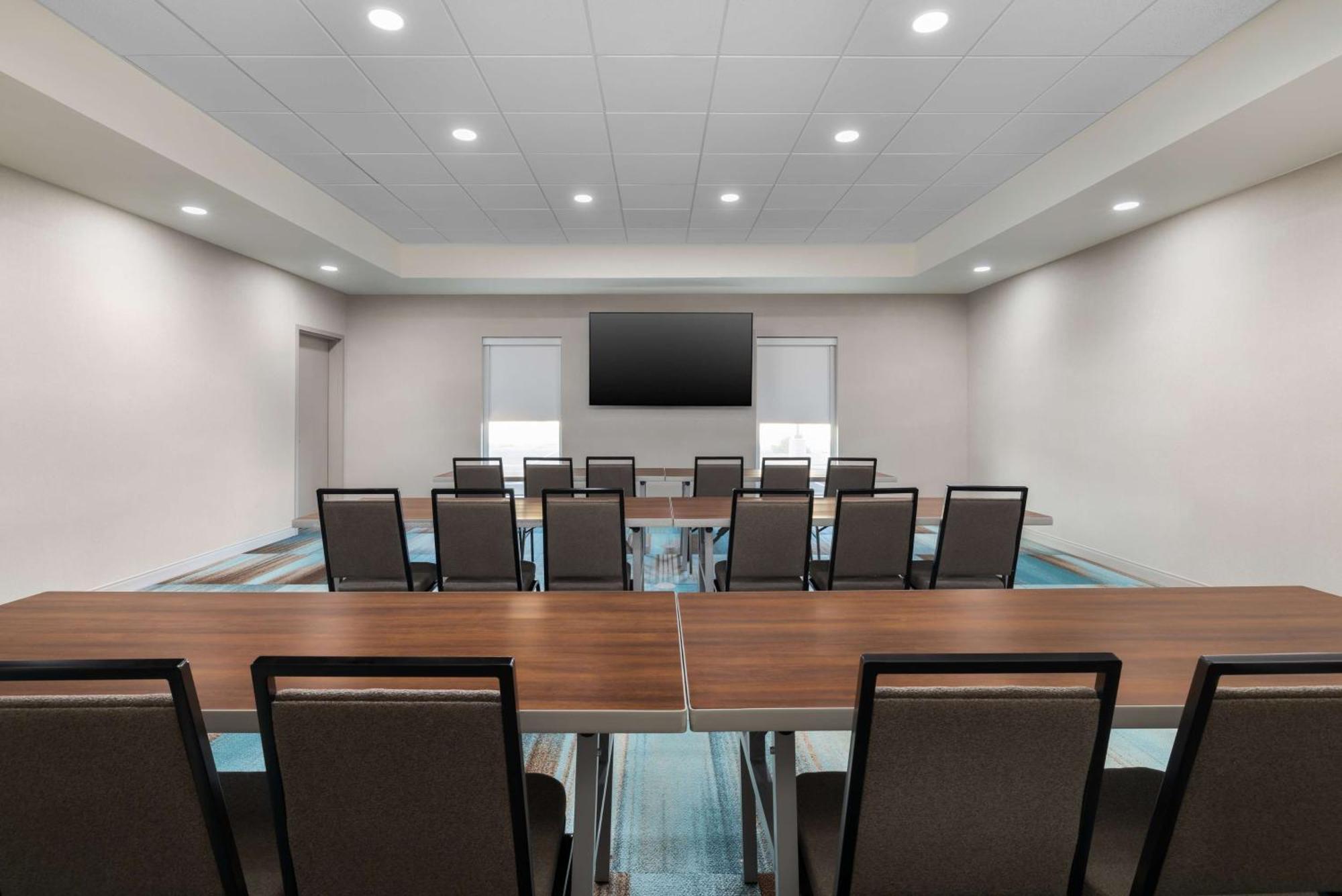 Home2 Suites By Hilton אל סנטרו מראה חיצוני תמונה