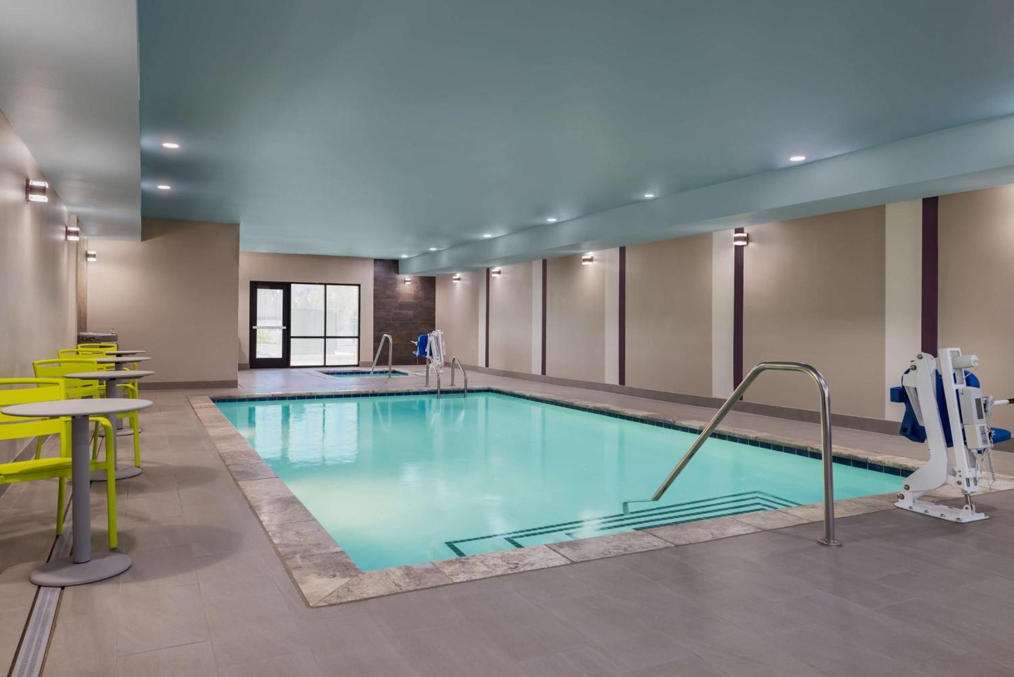 Home2 Suites By Hilton אל סנטרו מראה חיצוני תמונה