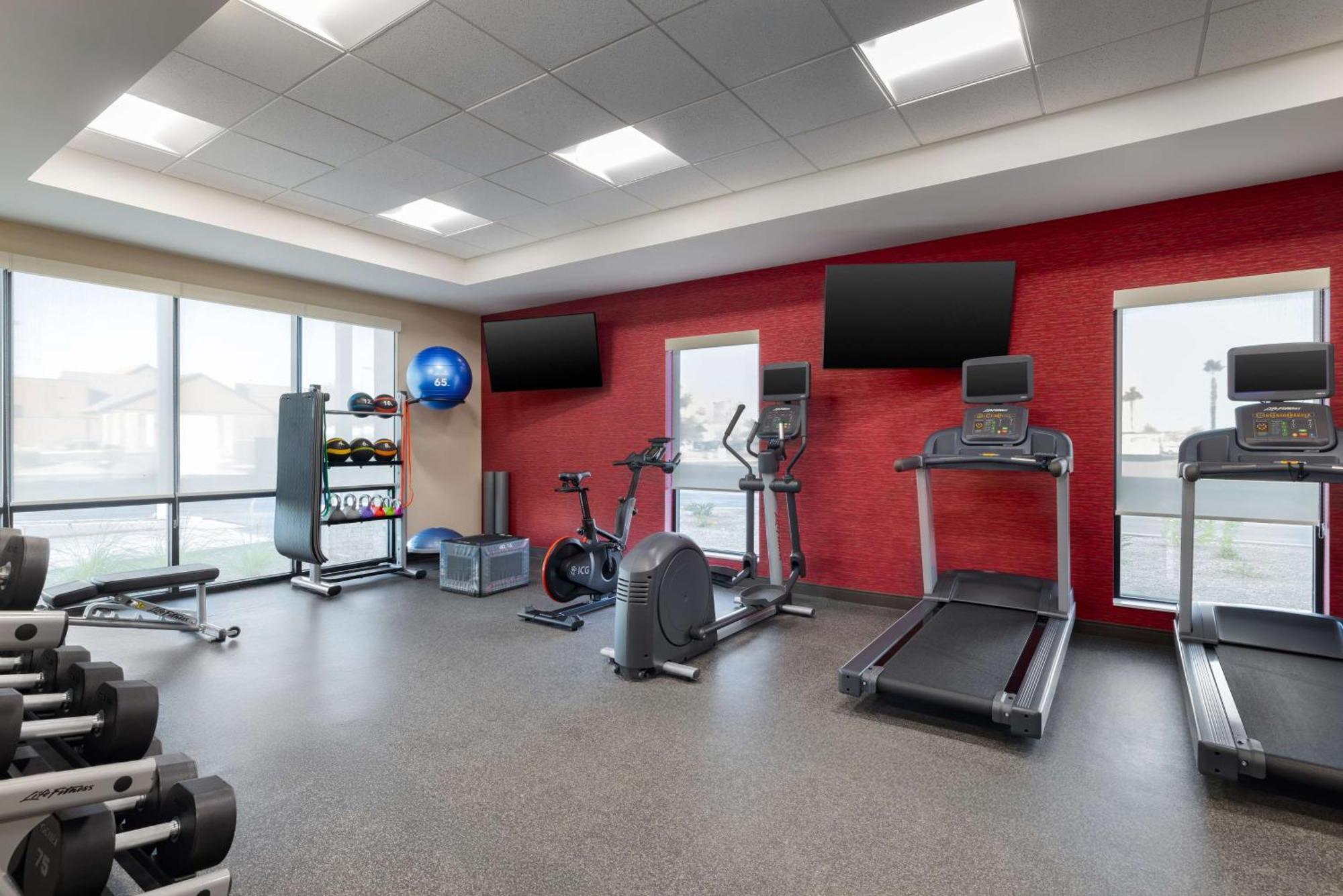 Home2 Suites By Hilton אל סנטרו מראה חיצוני תמונה
