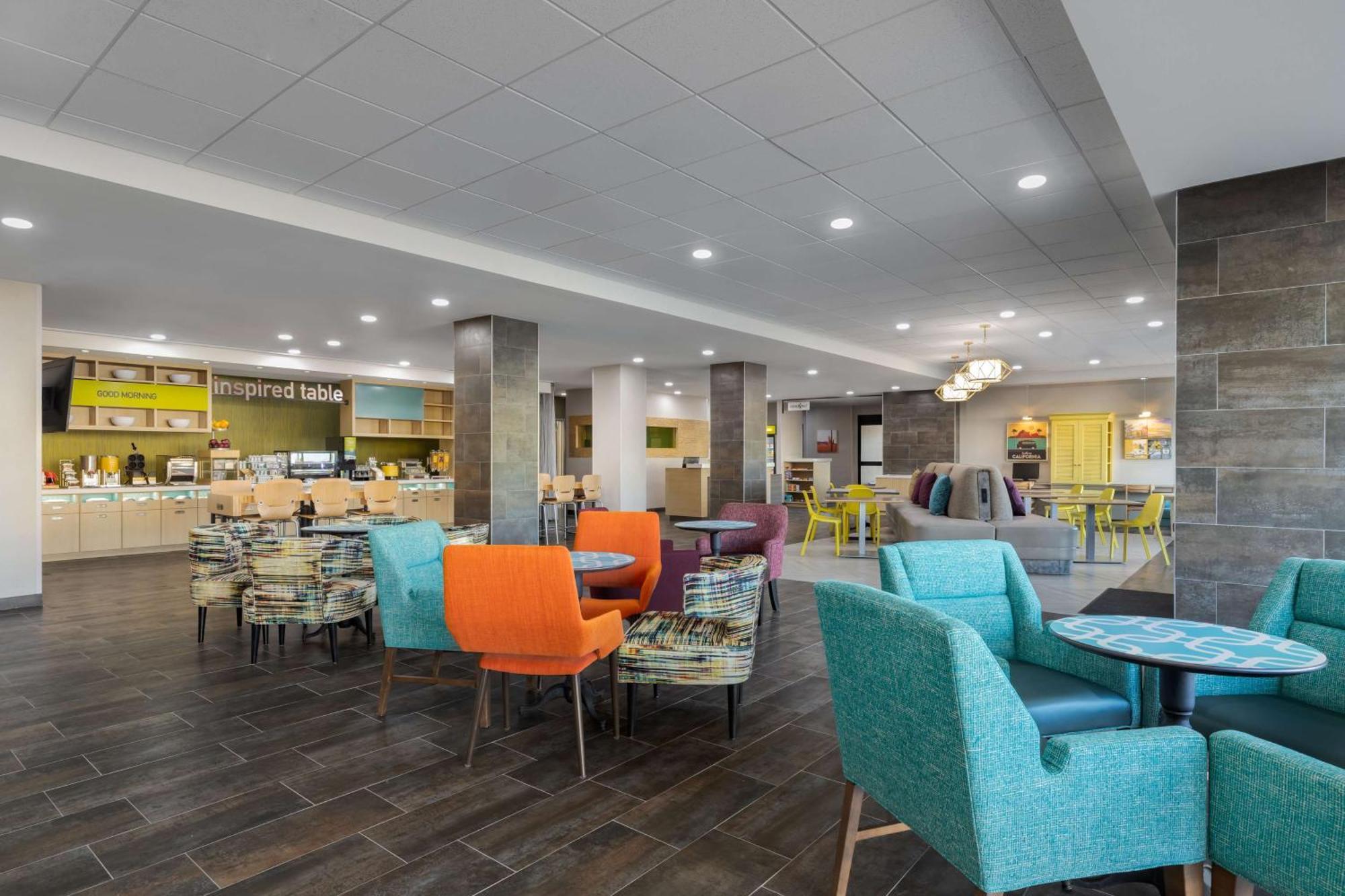 Home2 Suites By Hilton אל סנטרו מראה חיצוני תמונה